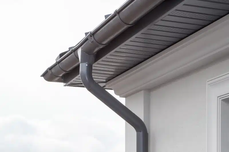 How Much Does It Cost to Replace Gutters?