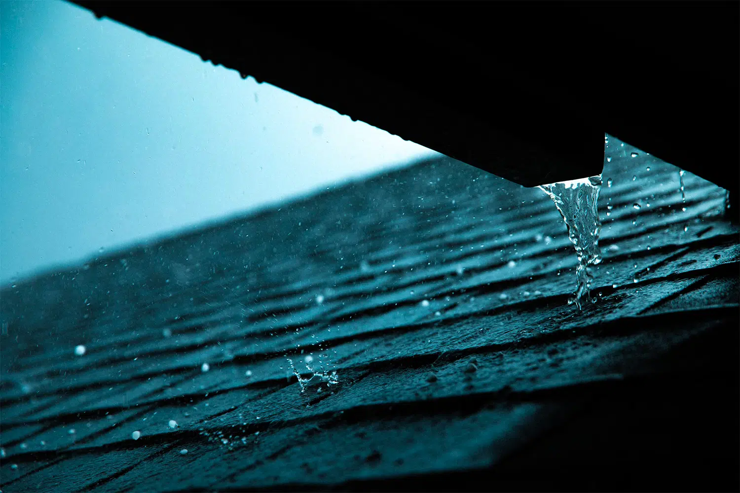 What are the Best Roofing Materials for Spring Weather?